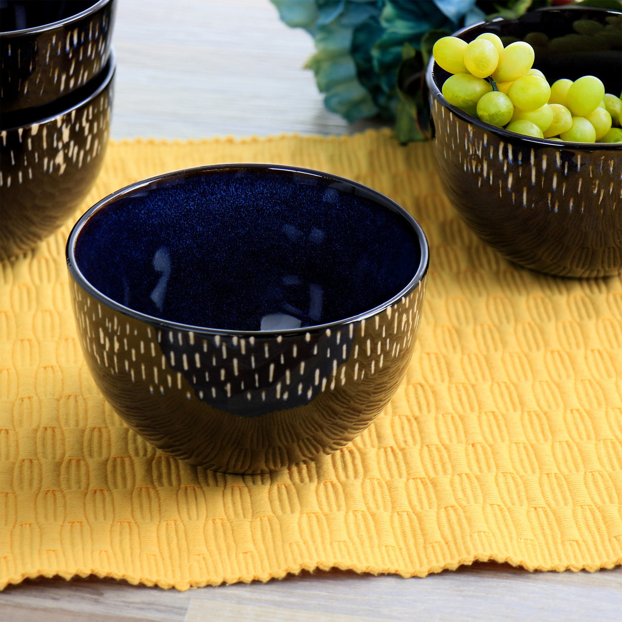 Home Trends Matisse 4 Piece 5.25 Inch Stoneware Bowl Set in Cobalt