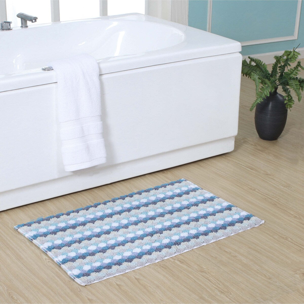 Home Weavers Orion Collection 100% Cotton Bathroom Rug, Non Slip & Machine Washable Bath Mat, Thick Plush Rugs - 20"X32"