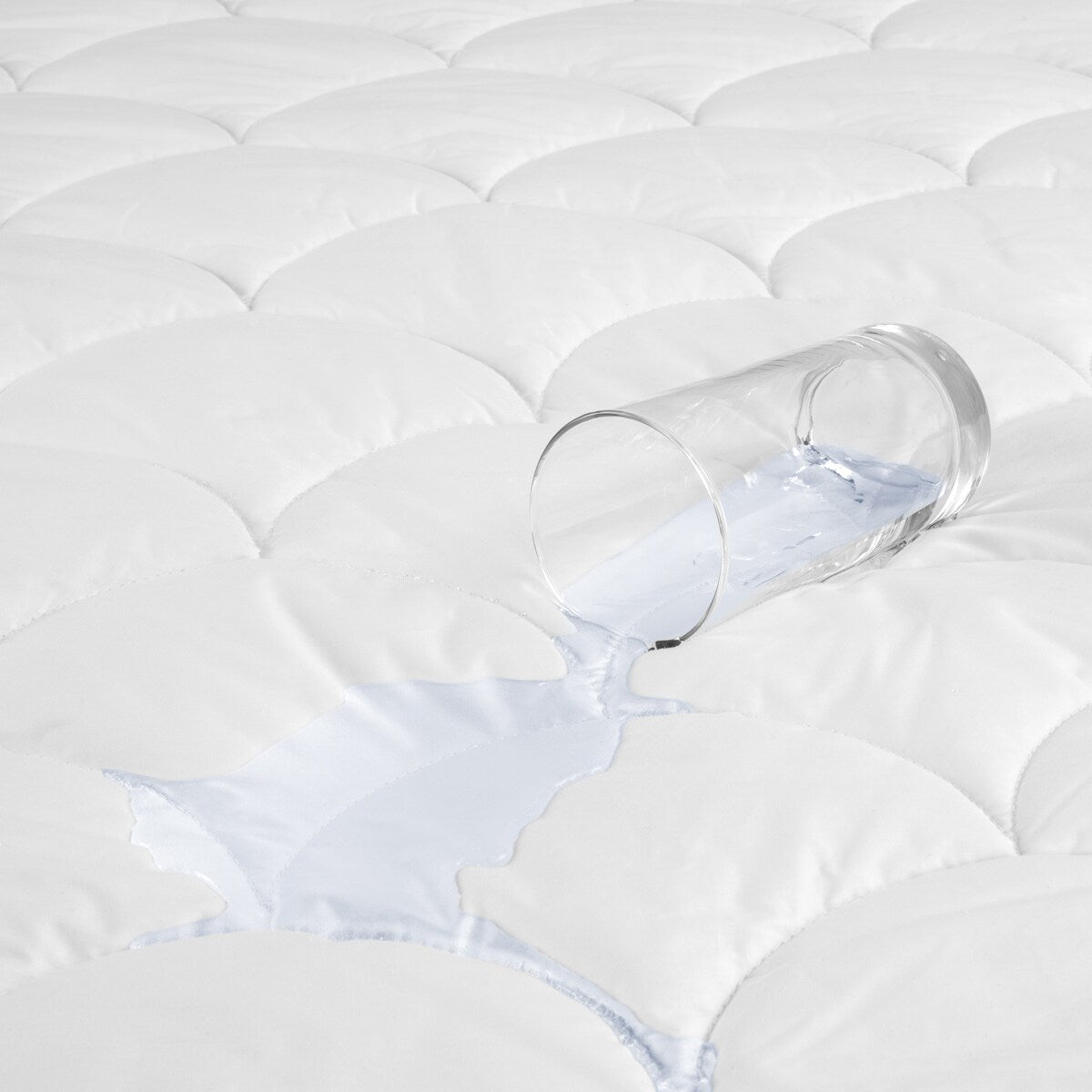 Hotel Solutions Overfilled Triple Protection Mattress Pad - N/A