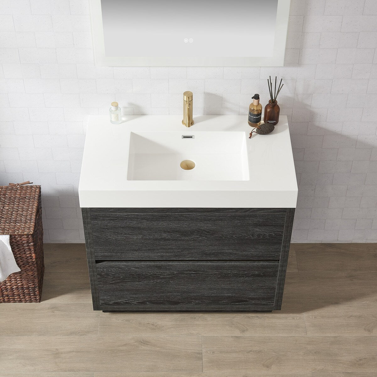 Huesca Bath Vanity with Composite Integral Sink Top without Mirror