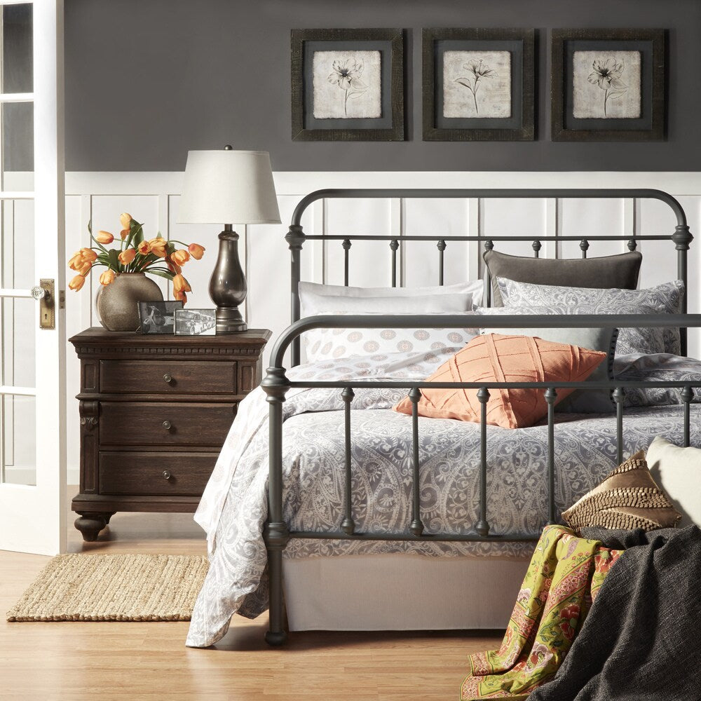 Giselle iron bed discount