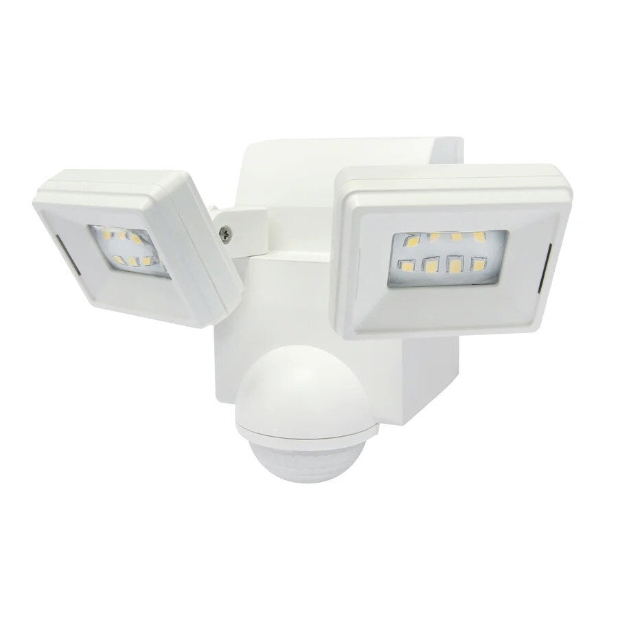 IQ America 700 Lumen Battery Operated LED Motion Security Flood Light w L-Bracket Mount
