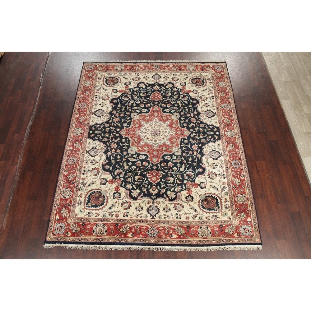Indian Kashan Oriental Medallion Hand Knotted Wool Area Rug - 9'6" x 7'10"
