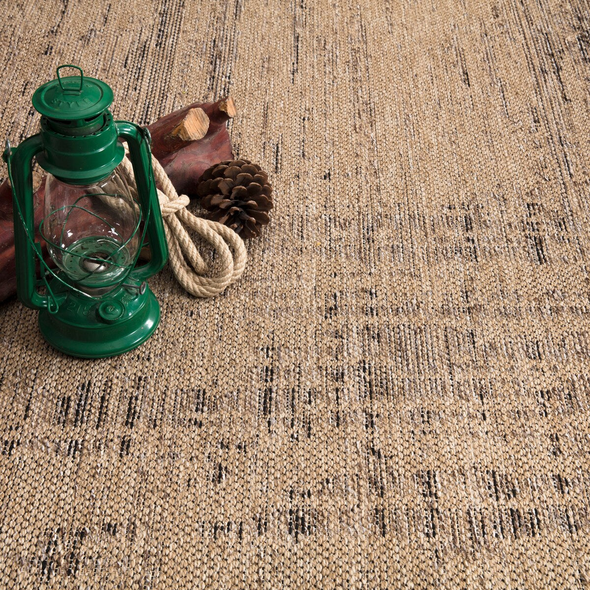 Indoor & Outdoor Rug with Mottled Boho Pattern