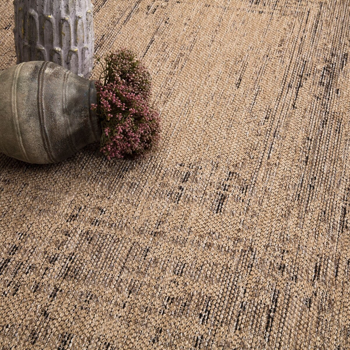 Indoor & Outdoor Rug with Mottled Boho Pattern
