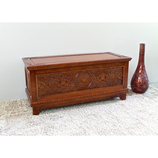 Windsor Carved Wood Trunk Bench
