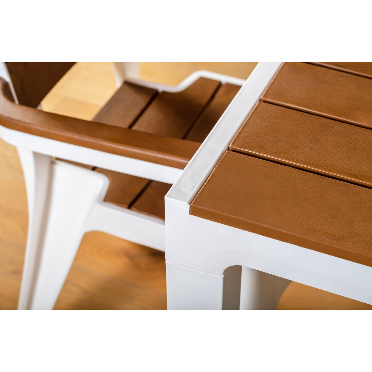 Inval Madeira 8-Seat Dining Table by MQ