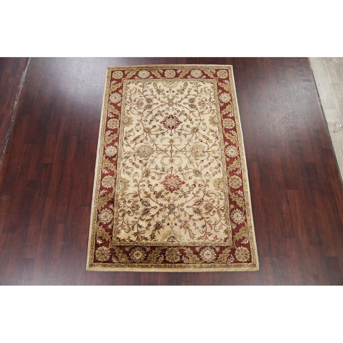 Floral Agra Oriental Area Rug Hand-tufted Wool Carpet - 5'3" x 8'3"