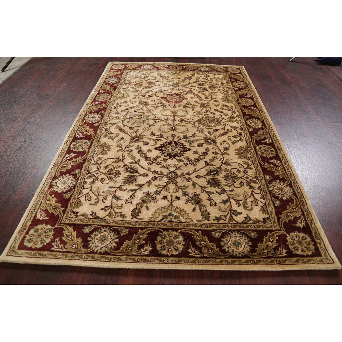 Floral Agra Oriental Area Rug Hand-tufted Wool Carpet - 5'3" x 8'3"