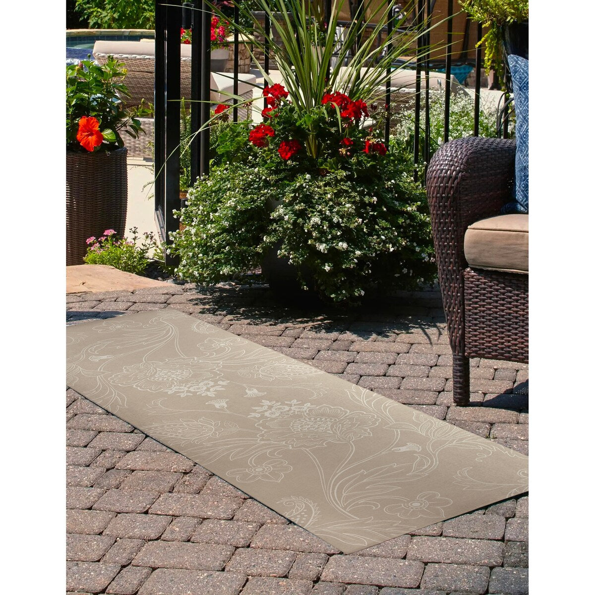JACOBEAN FLORAL LINEN Outdoor Rug By Kavka Designs