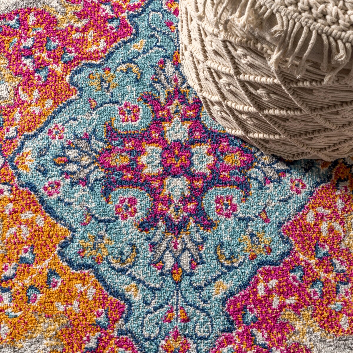 JONATHAN Y Bohemian FLAIR Boho Vintage Medallion Area Rug