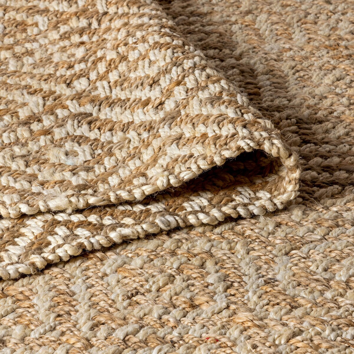 JONATHAN Y Espina Hand Woven Diamond Chunky Jute Area Rug