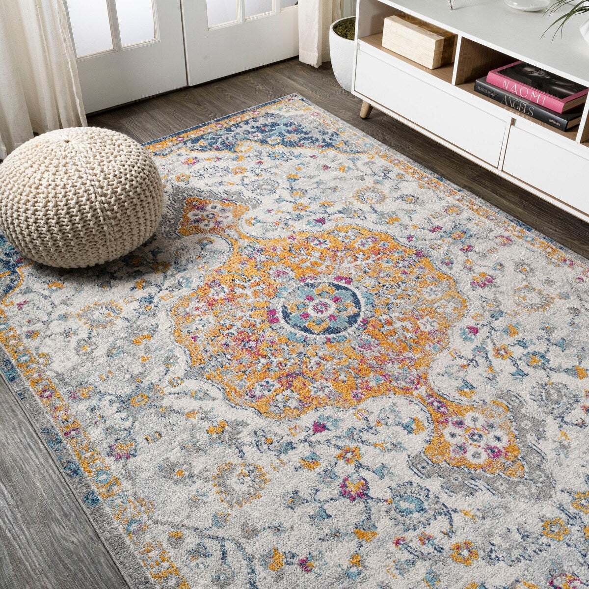 JONATHAN Y Indhira Ornate Boho Medallion Area Rug