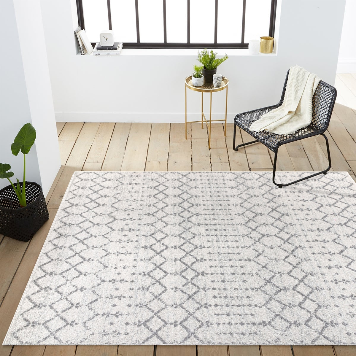 JONATHAN Y Modern HYPE Boho Vintage Diamond Area Rug