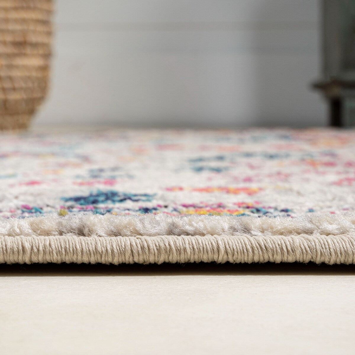 JONATHAN Y Traditional Persian Boho Floral Area Rug