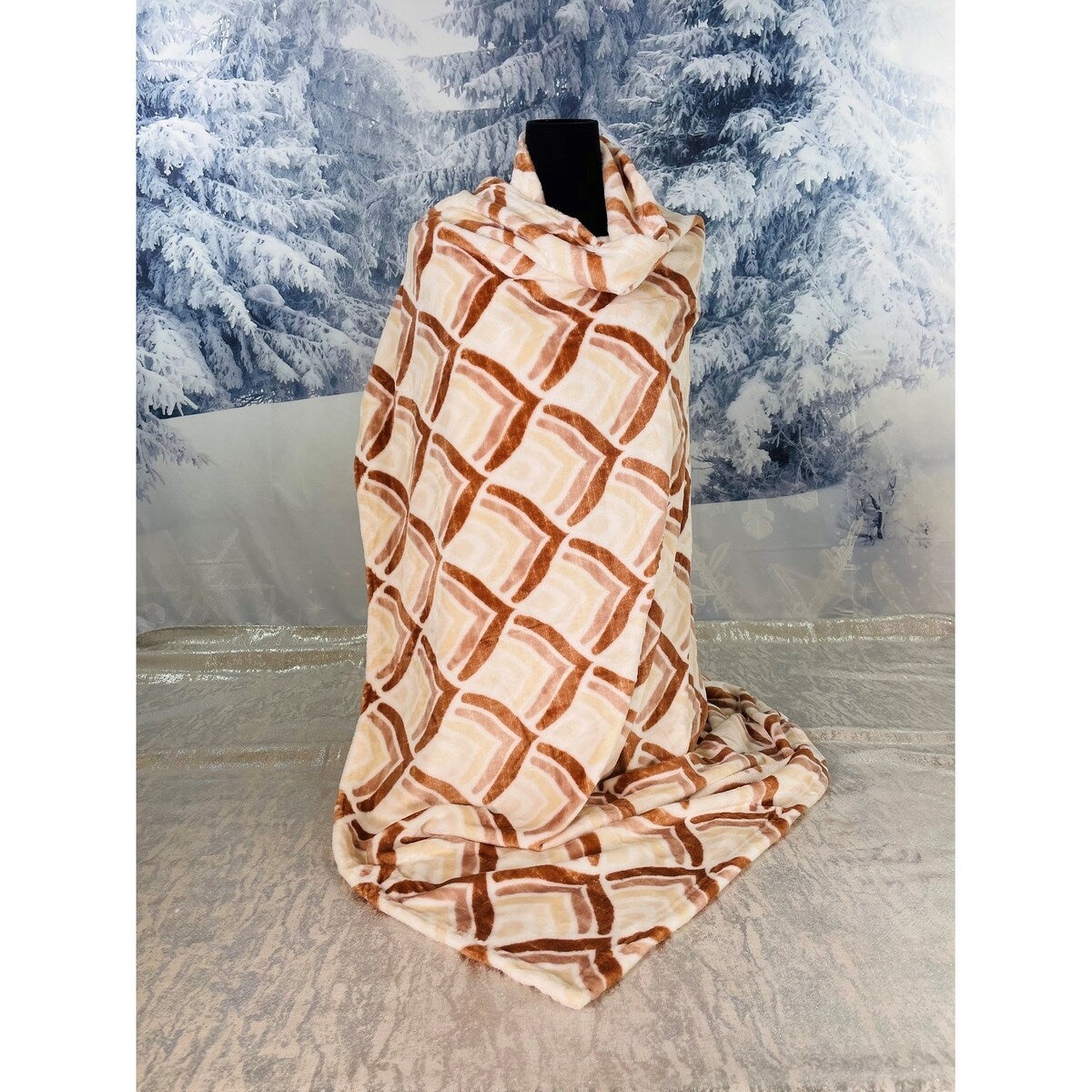 Jasper Blush Scale Throw