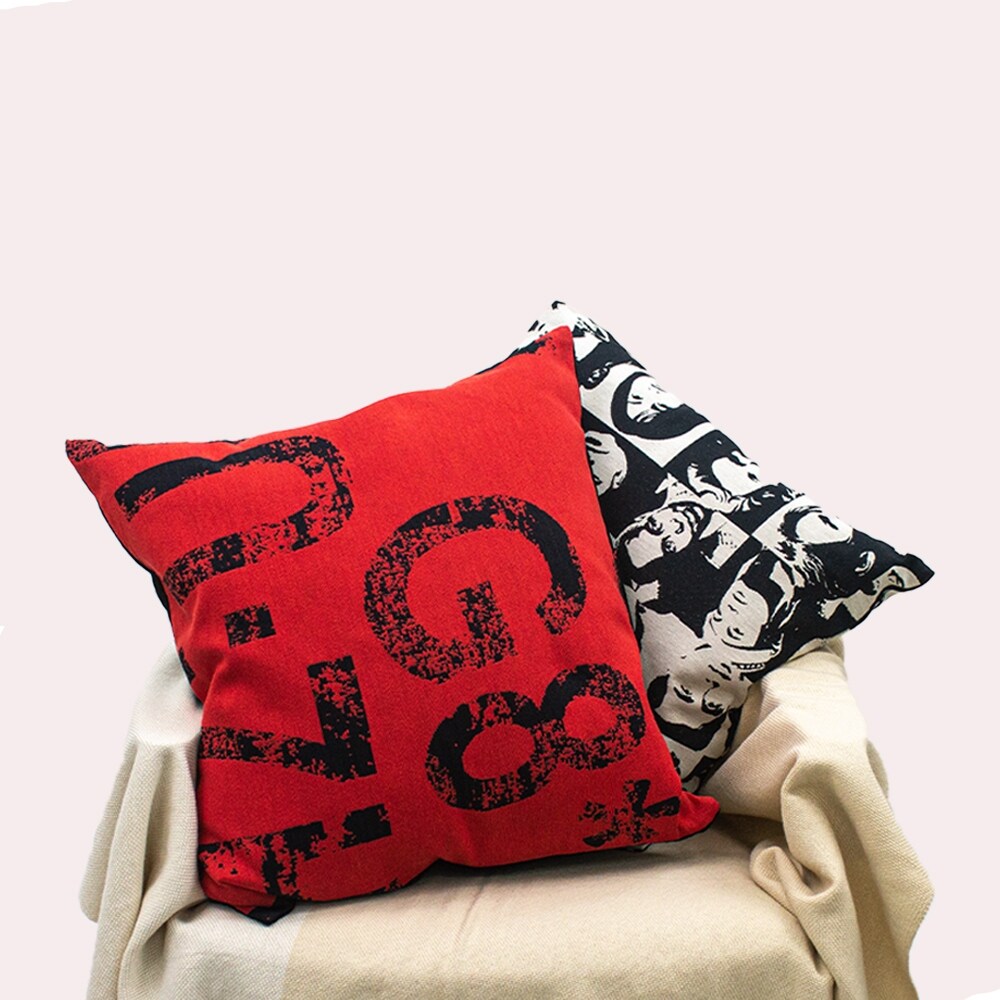 Jiti Red Mid-Century Modern Number Cotton Accent Pillow - 20 x 20