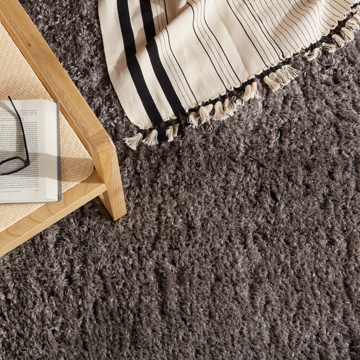 Jola Ombre Gray/ Cream Area Rug