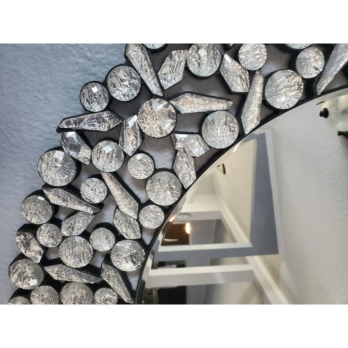 KOHROS Modern Round Art Decoration Wall Mounted Mirror