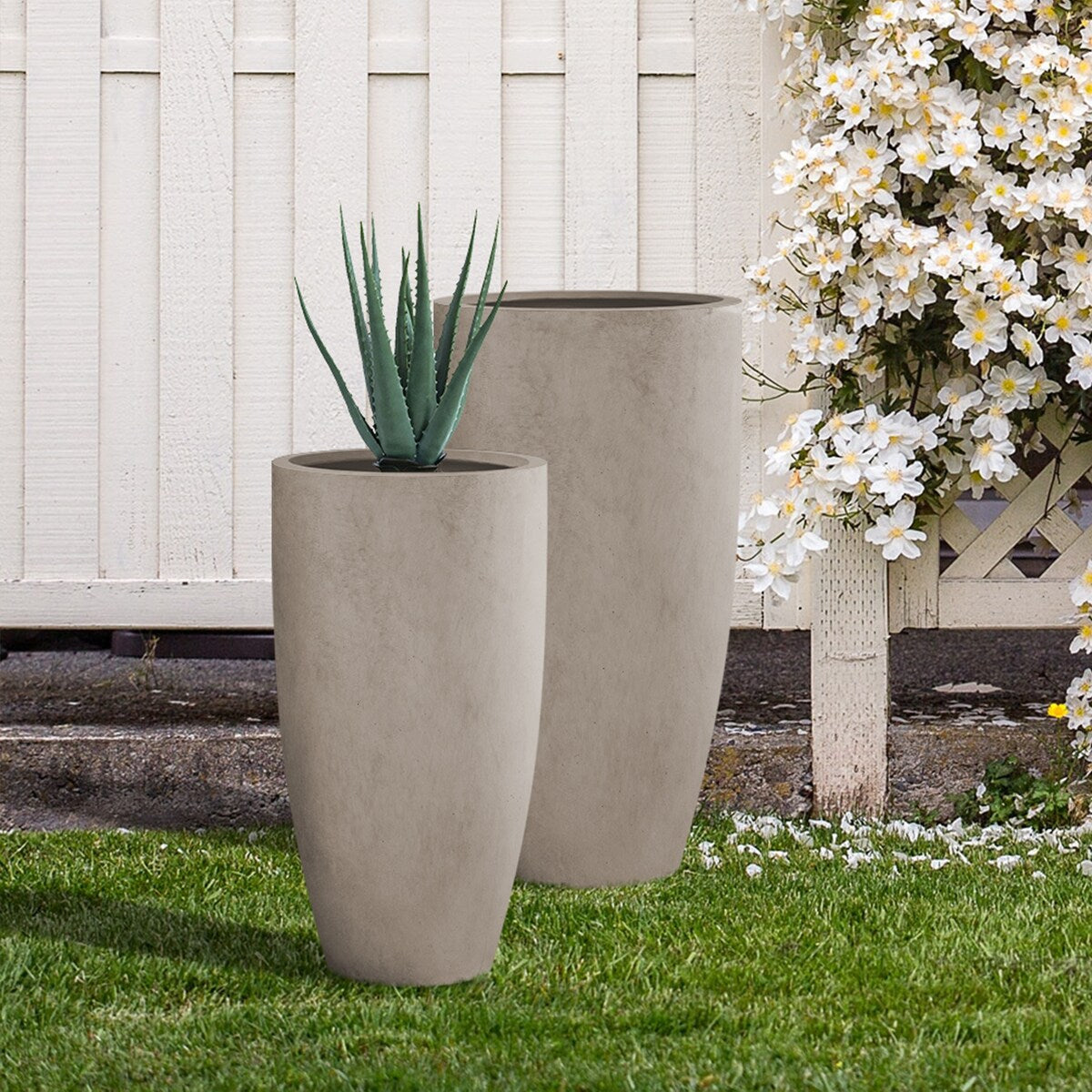 Kante 31.4" and 23.6"H Concrete Tall Planters (Set of 2), Large Outdoor Indoor Decorative Pot with Drainage Hole and Rubber Plug