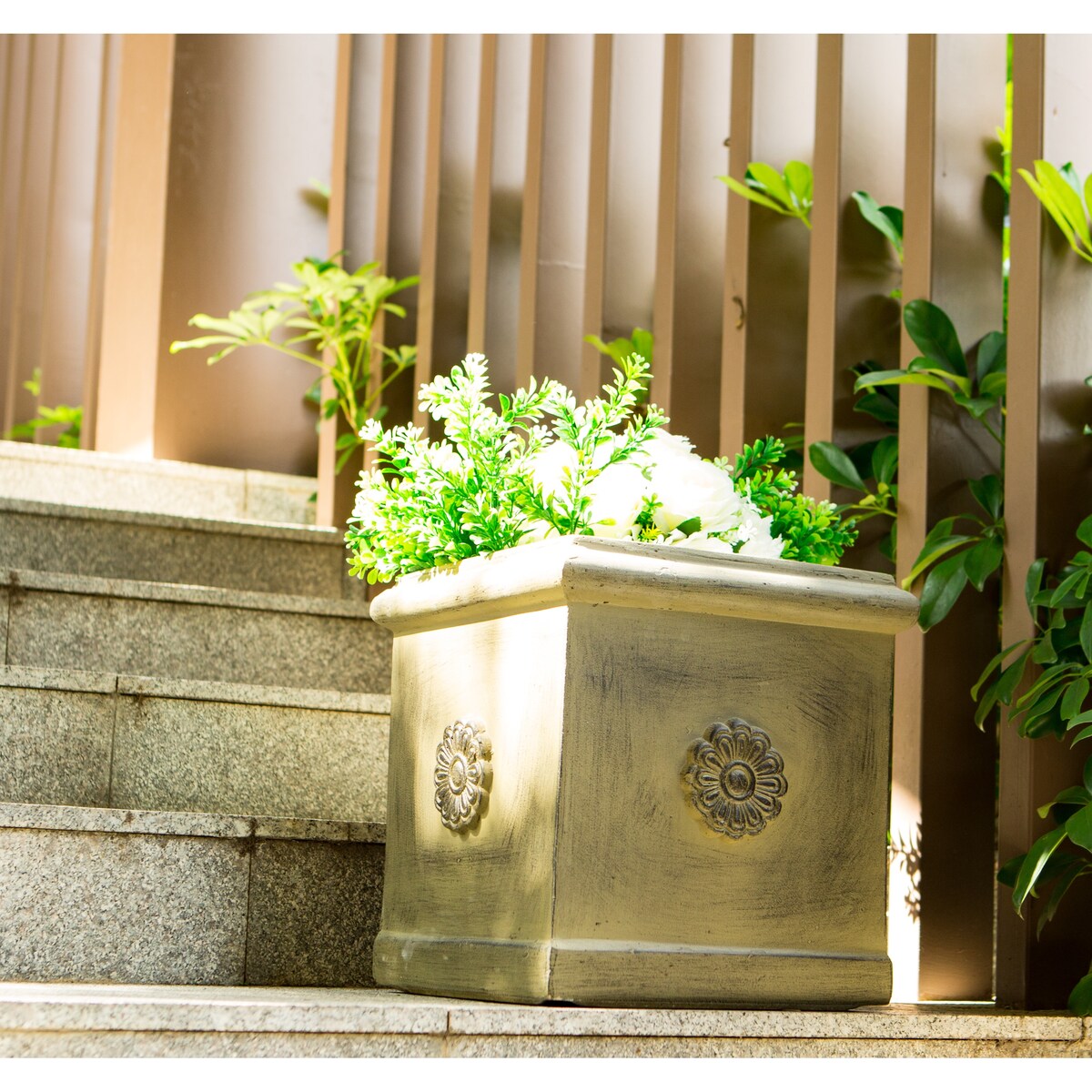Kante Lightweight Classic Square Chrysanthemum Planter, 11.8 Inch Tall, Vintage Limestone
