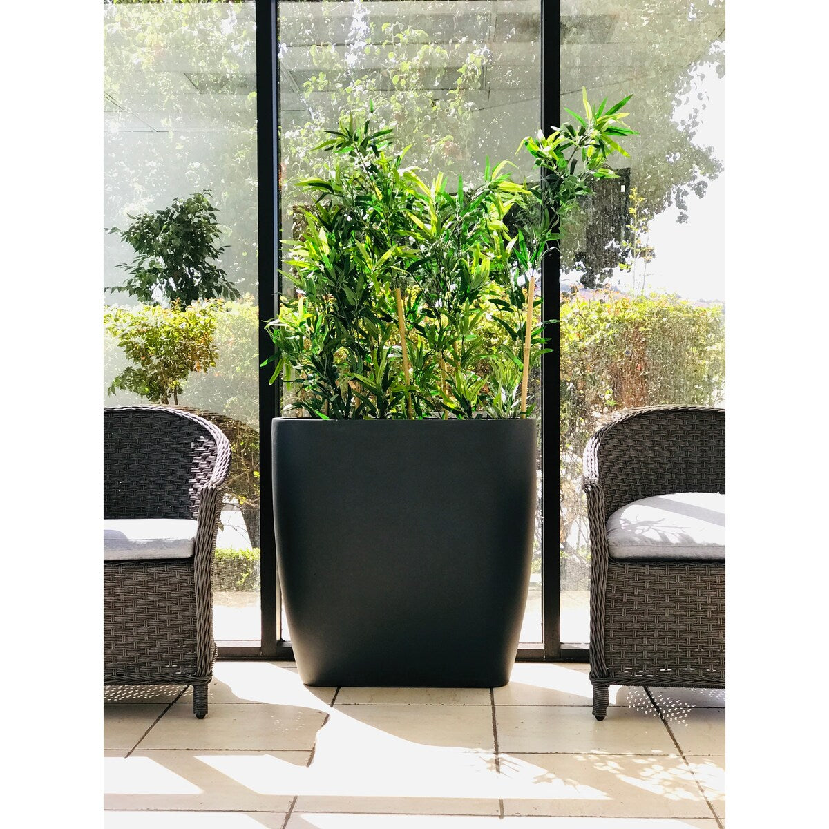 Kante Lightweight Concrete Modern Tall Oval Outdoor Planter, Large, 30.7 Inch Tall, Charcoal