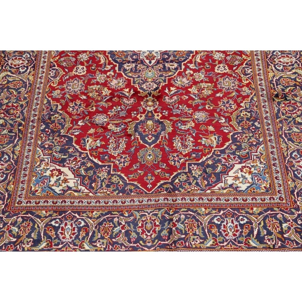 Kashan Floral Medallion Traditional Hand-Knotted Wool Persian Area Rug - 10'2" x 6'8"