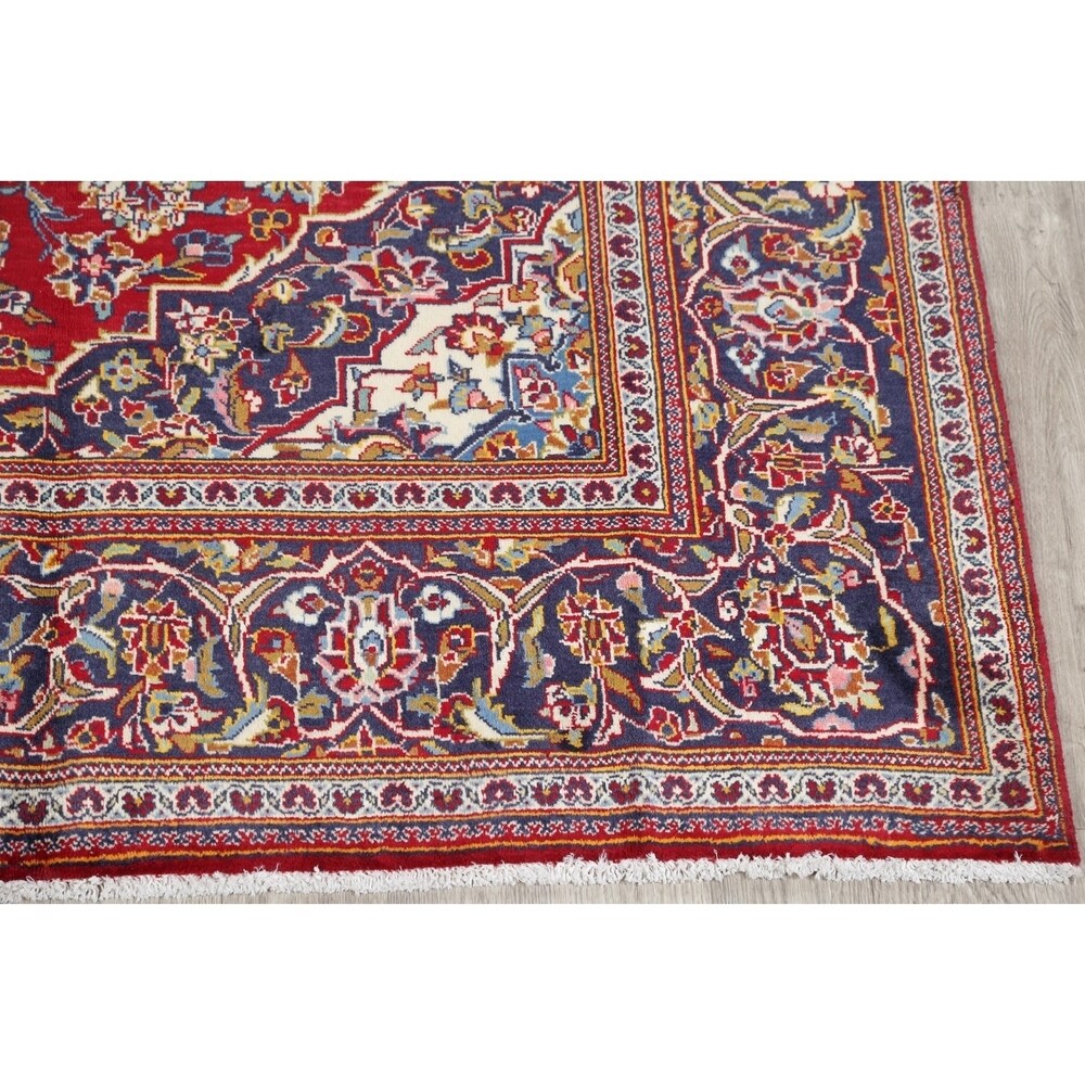Kashan Floral Medallion Traditional Hand-Knotted Wool Persian Area Rug - 10'2" x 6'8"
