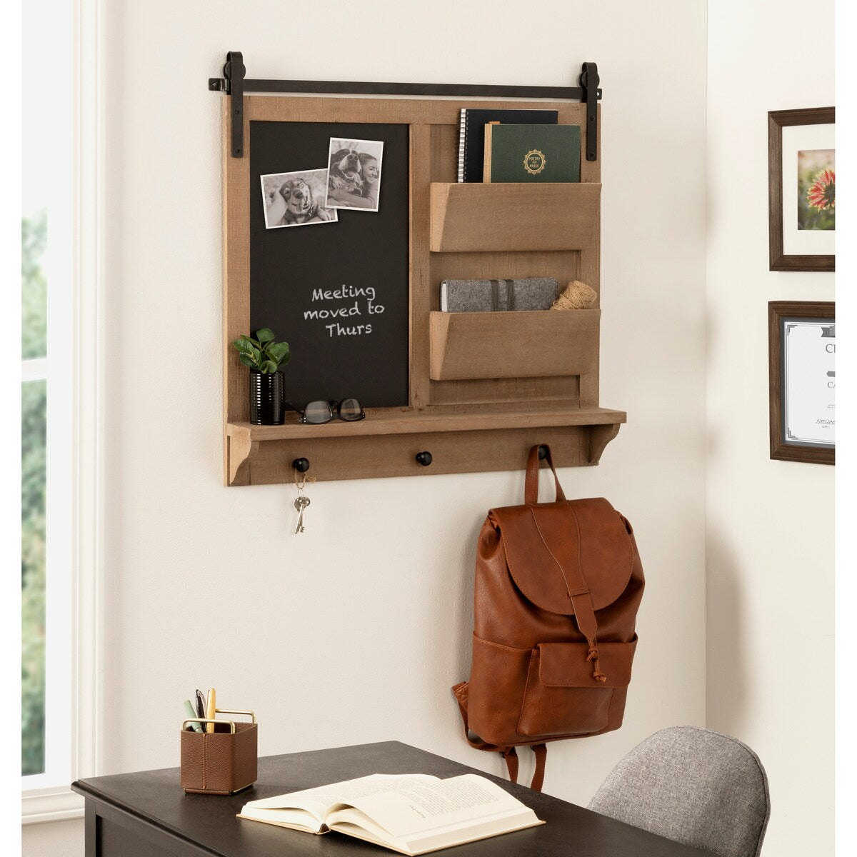 Kate and Laurel Cates Magnetic Wall Organizer with Pockets