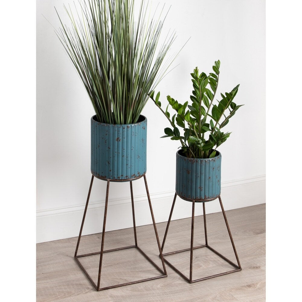 Kate and Laurel Holmes Rustic Blue Metal Planter with Stand