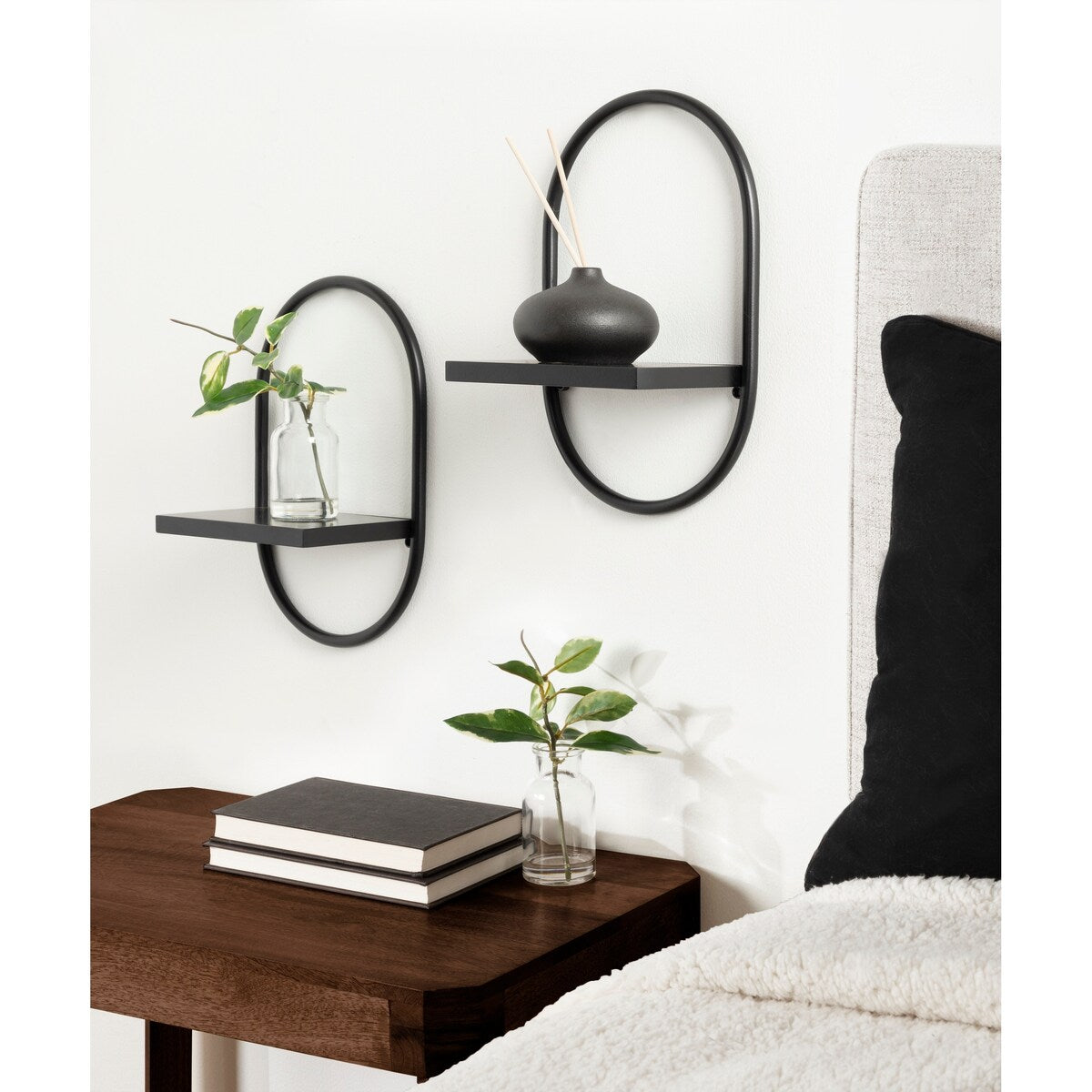 Kate and Laurel Olav Wall Shelf Set