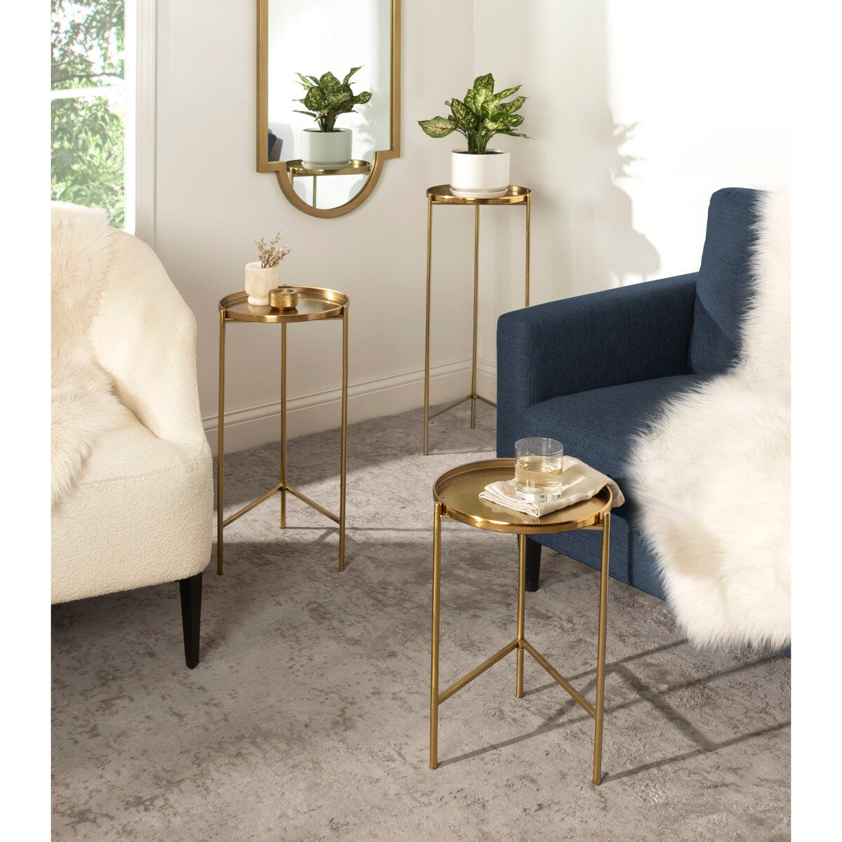 Kate and Laurel Ulani Round Metal Accent Table Set