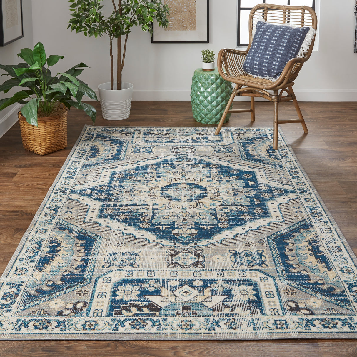 Kezia Vintage Style Tribal Kazak Rug, Classic Blue/Opal Gray