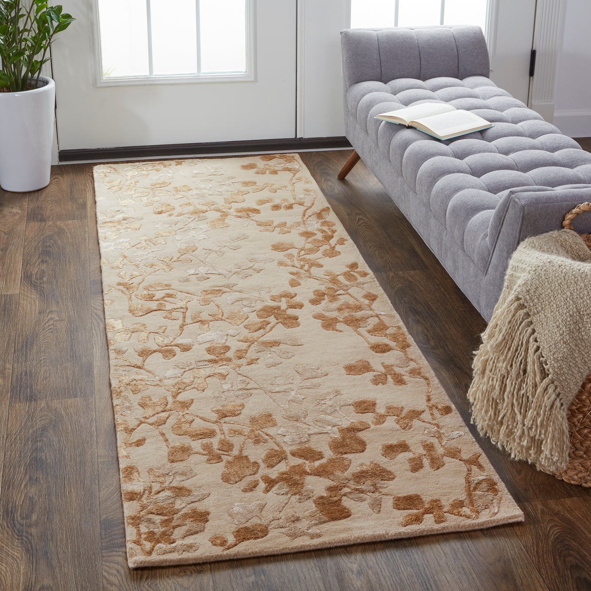 Foral Botanical Transitional Farmhouse Rug