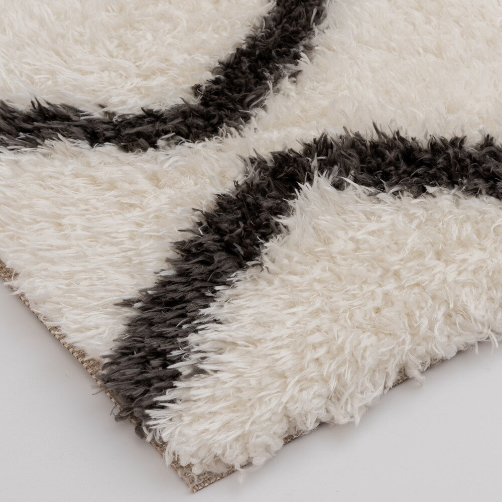 Kiana Edgar Off White/Grey 5' x 7'3" - 5' x 7'3" - 5' x 7'3"