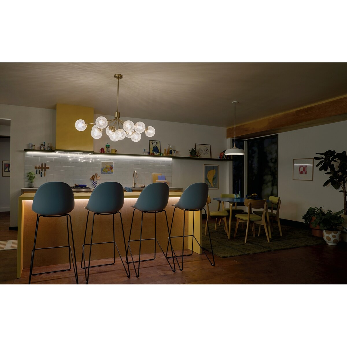 Kichler Lighting Silvarious Crackle Glass Convertible Chandelier