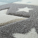 Kids Rug for Nursery Checkered with Stars in Pastel Colors