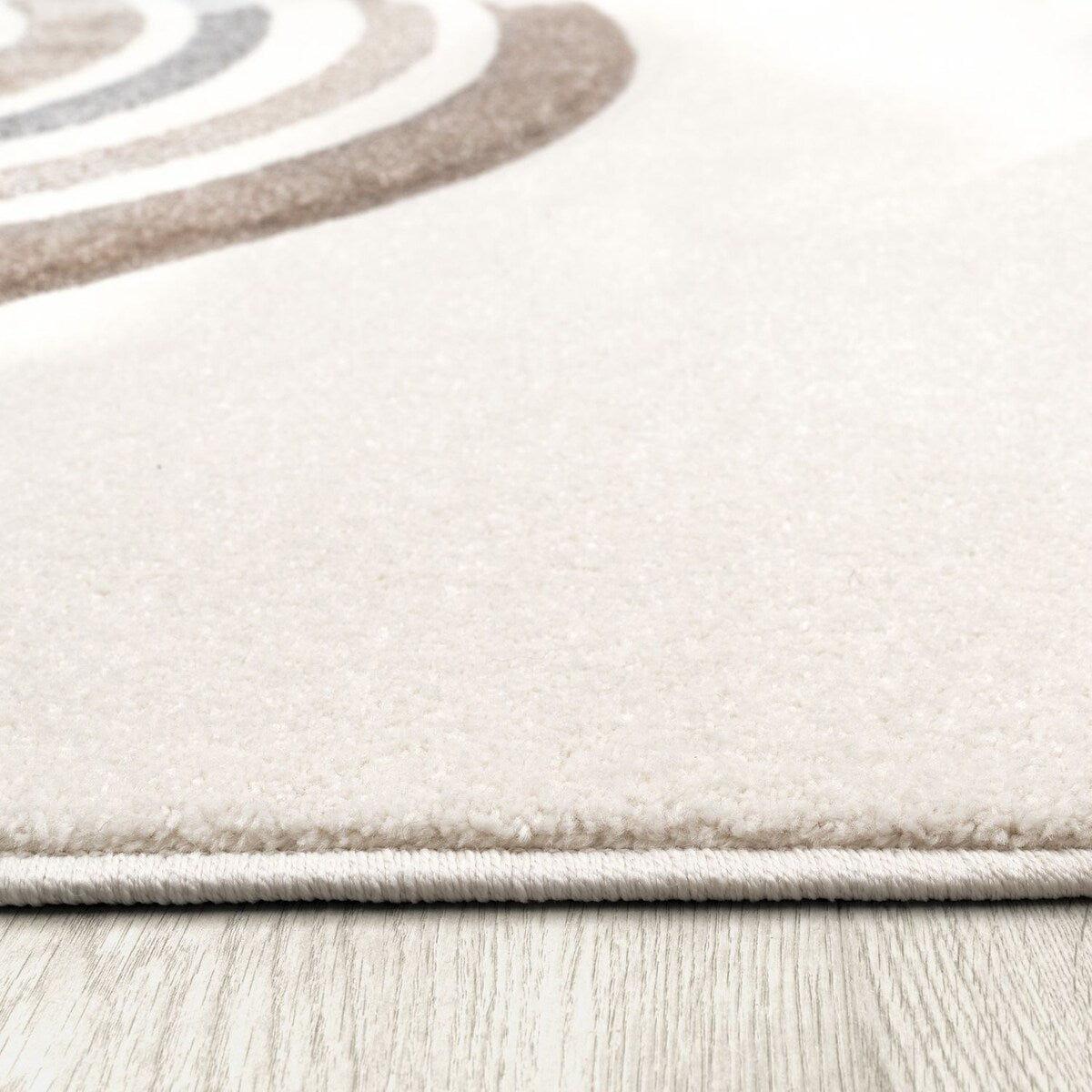 Kids Rug for Nursery with Rainbows & Hearts in Cream Pastel