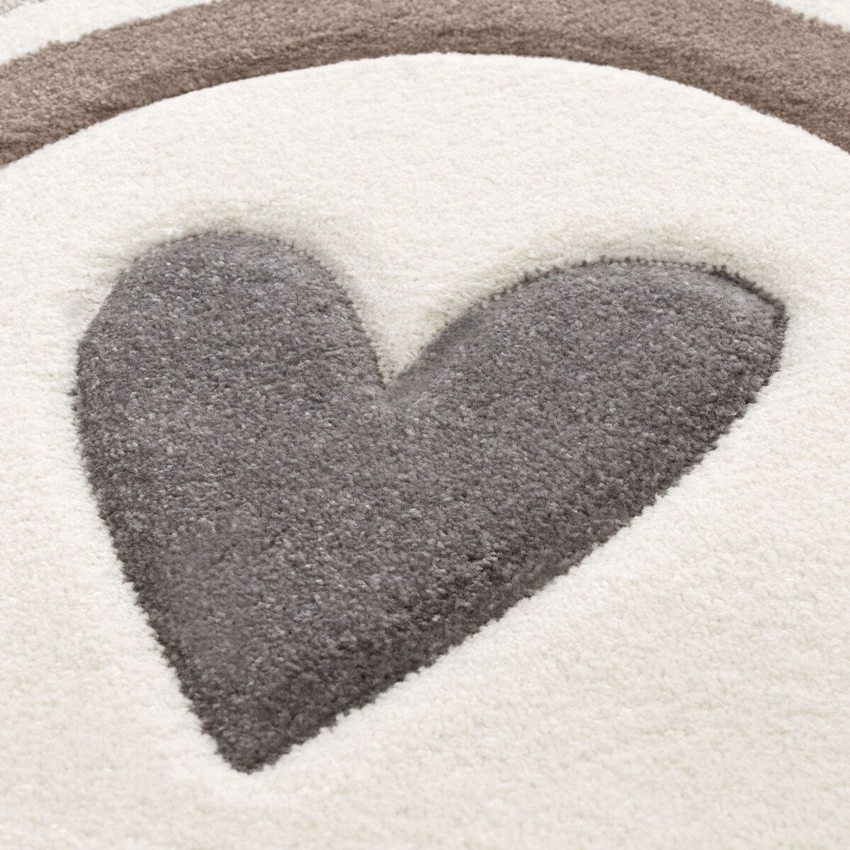 Kids Rug for Nursery with Rainbows & Hearts in Cream Pastel