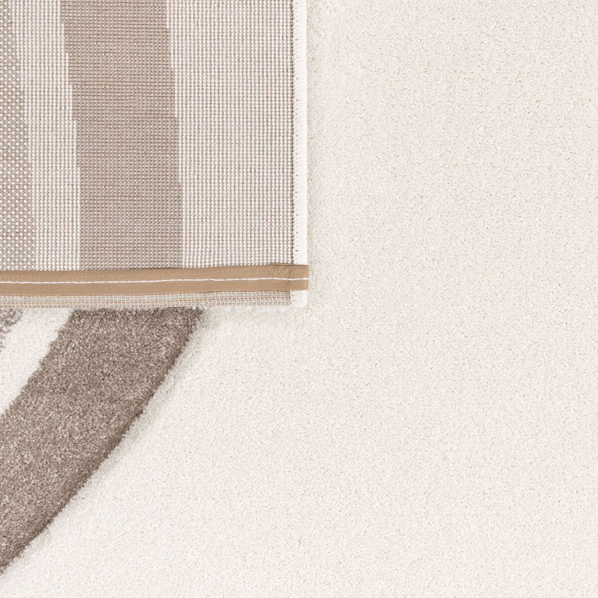 Kids Rug for Nursery with Rainbows & Hearts in Cream Pastel