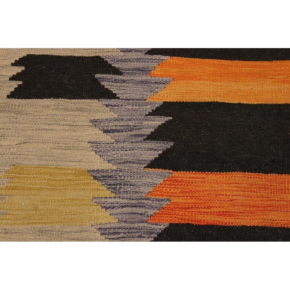Kilim Angie Gray/Orange Hand-Woven Wool Rug -6'5 x 9'9 - 6 ft. 5 in. X 9 ft. 9 in.