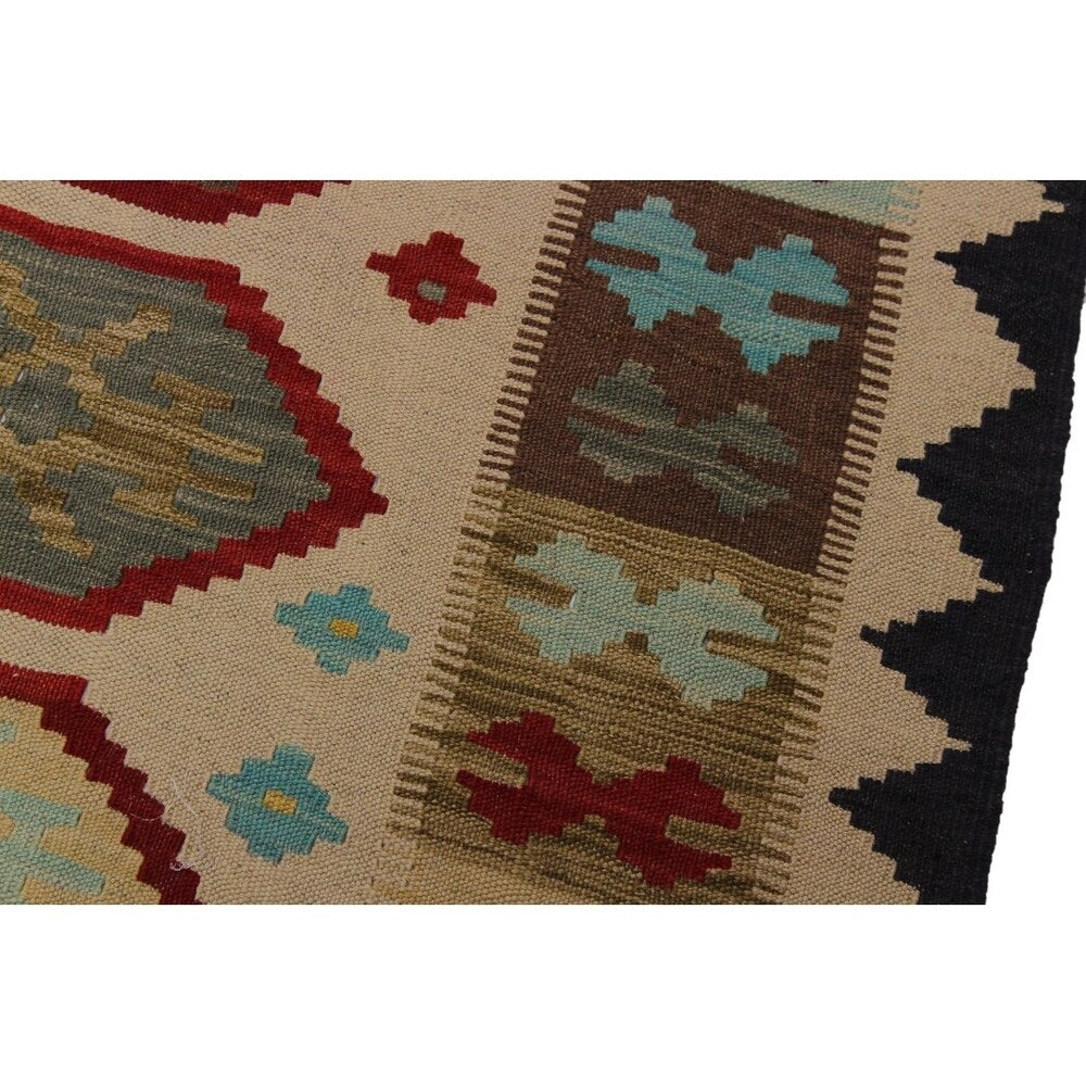 Kilim Candida Ivory/Black Hand-Woven Wool Rug -4'11 x 6'6 - 4 ft. 11 in. X 6 ft. 6 in. - 4 ft. 11 in. X 6 ft. 6 in.