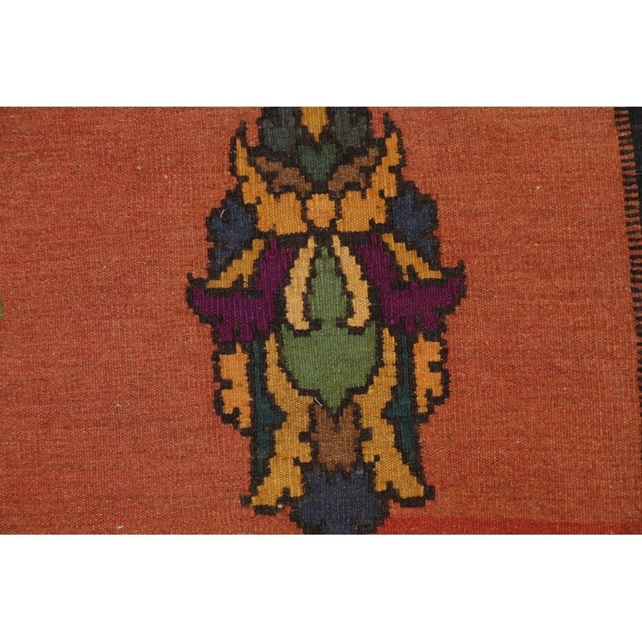 523878011