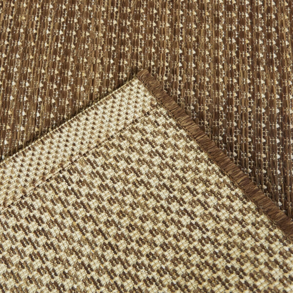 Kinnell Solid Patio Indoor/Outdoor Area Rug