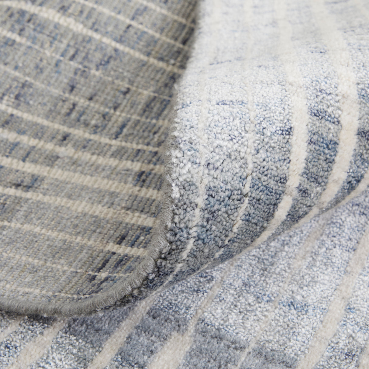 Kinton Abstract Modern Area Rug