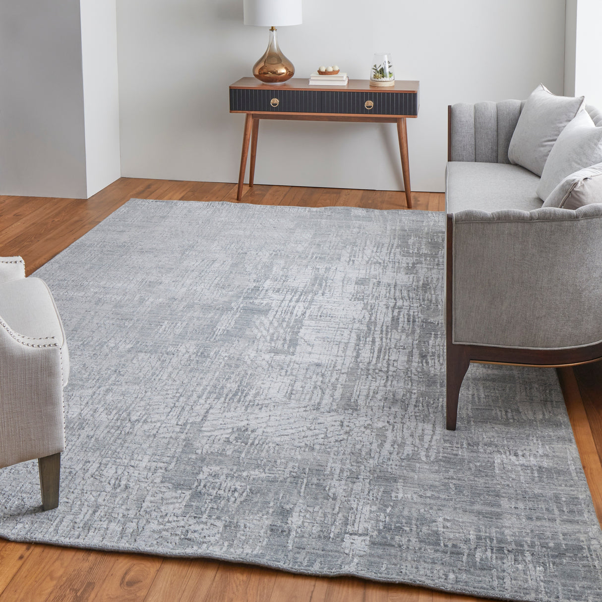 Kinton Abstract Modern Area Rug