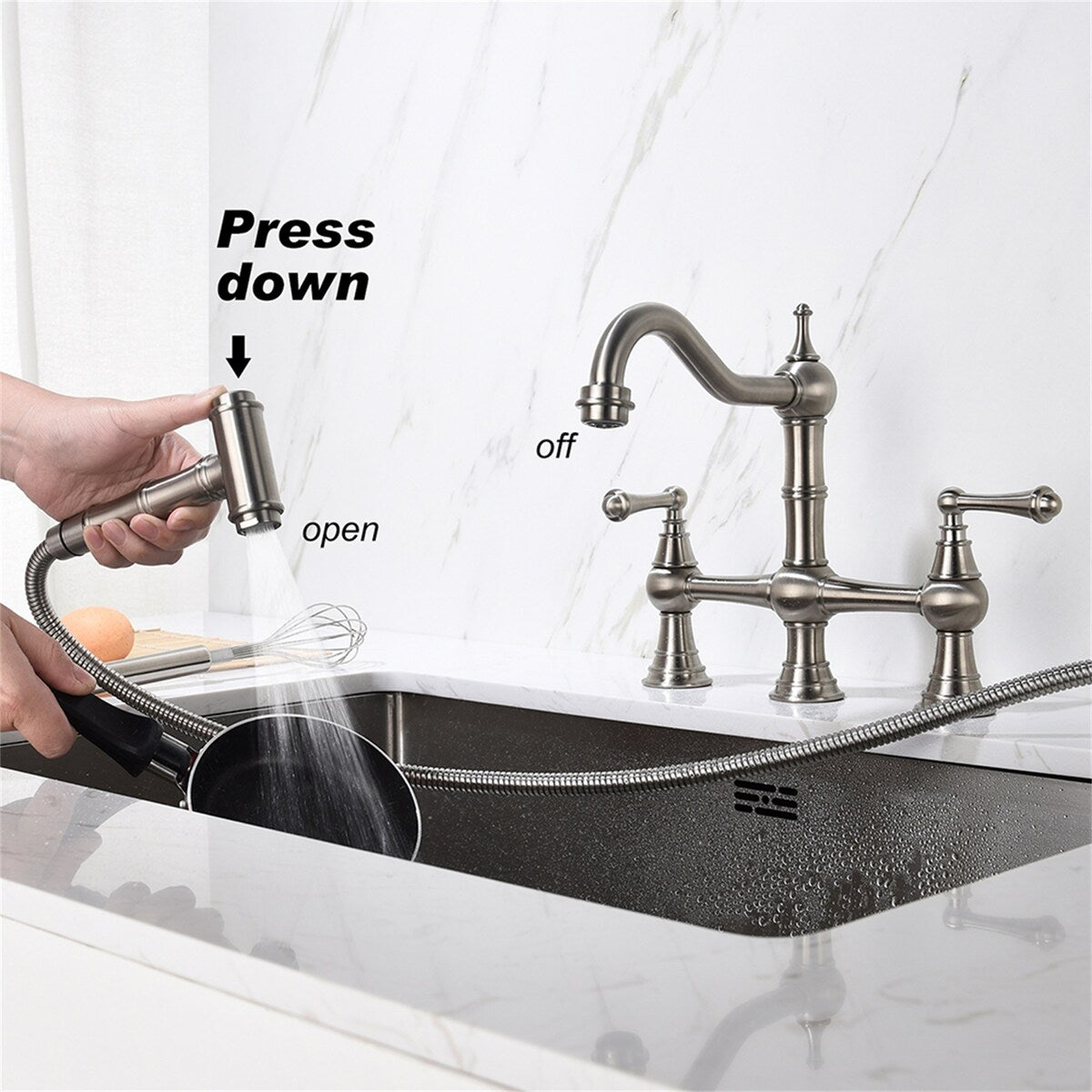 Kitchen Sink Faucet With Pull-Out Side Spray in Polished Chrome - 7'9" x 10'10"