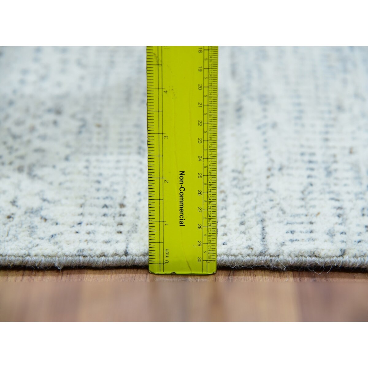 Knitting Needles Gray Shabby Chic Modern Pure Undyed Wool Hand Knotted Grass Design Tone On Tone Runner Rug 2'6"x8'1"