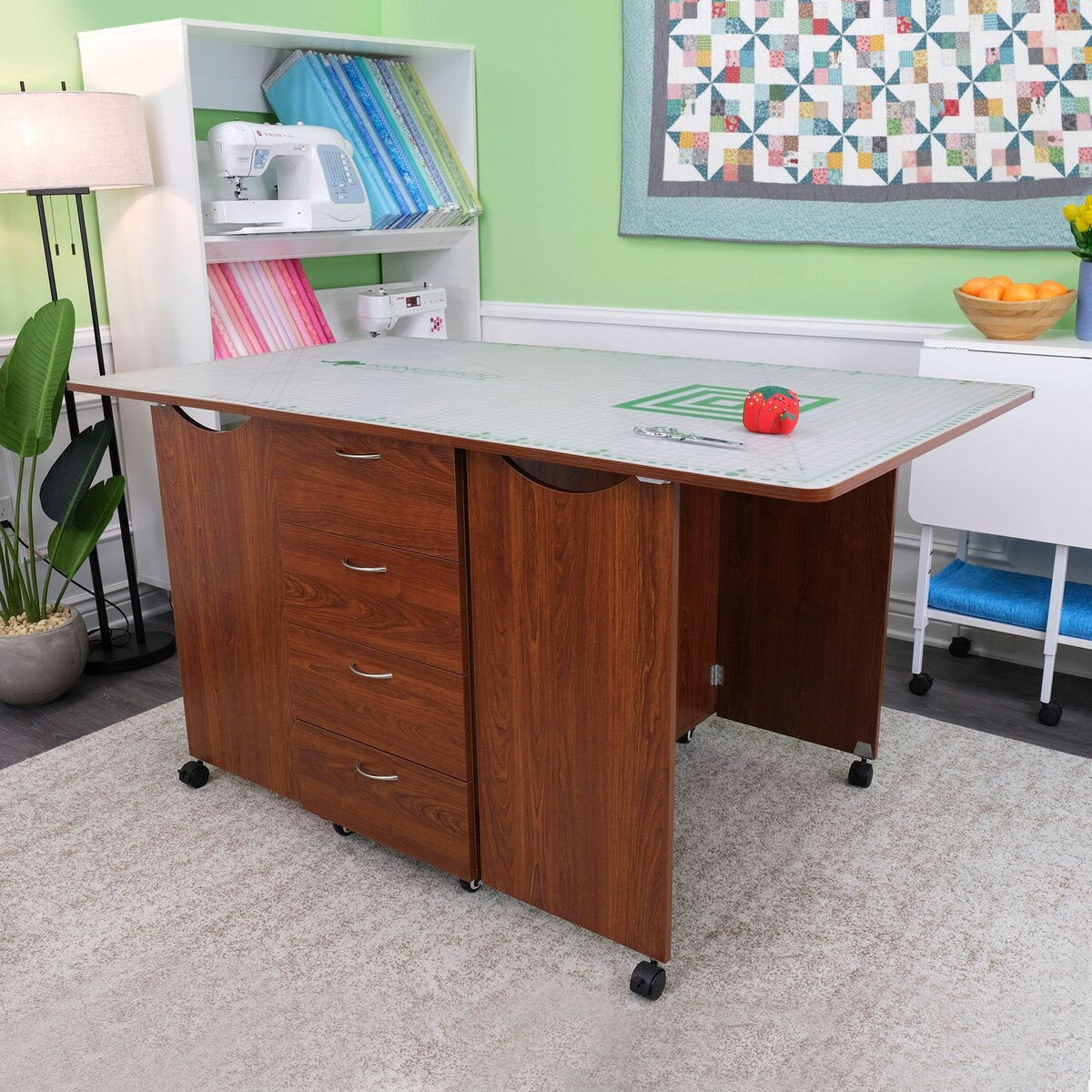 Kookaburra Cutting Table Teak