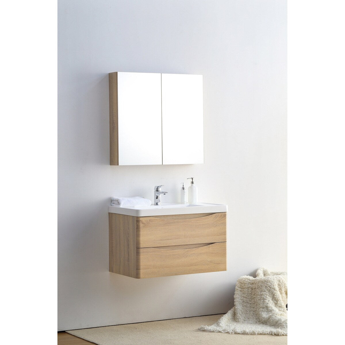 Koozzo Wall-Mounted Single Bathroom Vanity Set